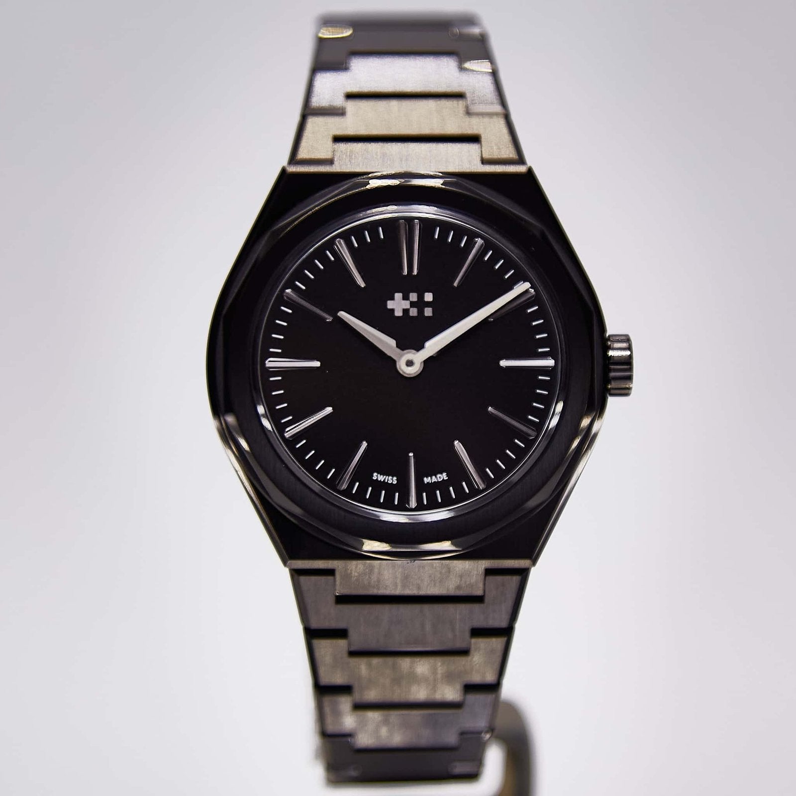 Christopher Ward Twelve 660 (C12-38H2H1-SK0K0-B0) image 0