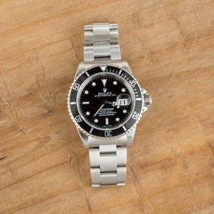 Used Rolex Submariner Ref 16610 Stainless Steel Oyster image 2