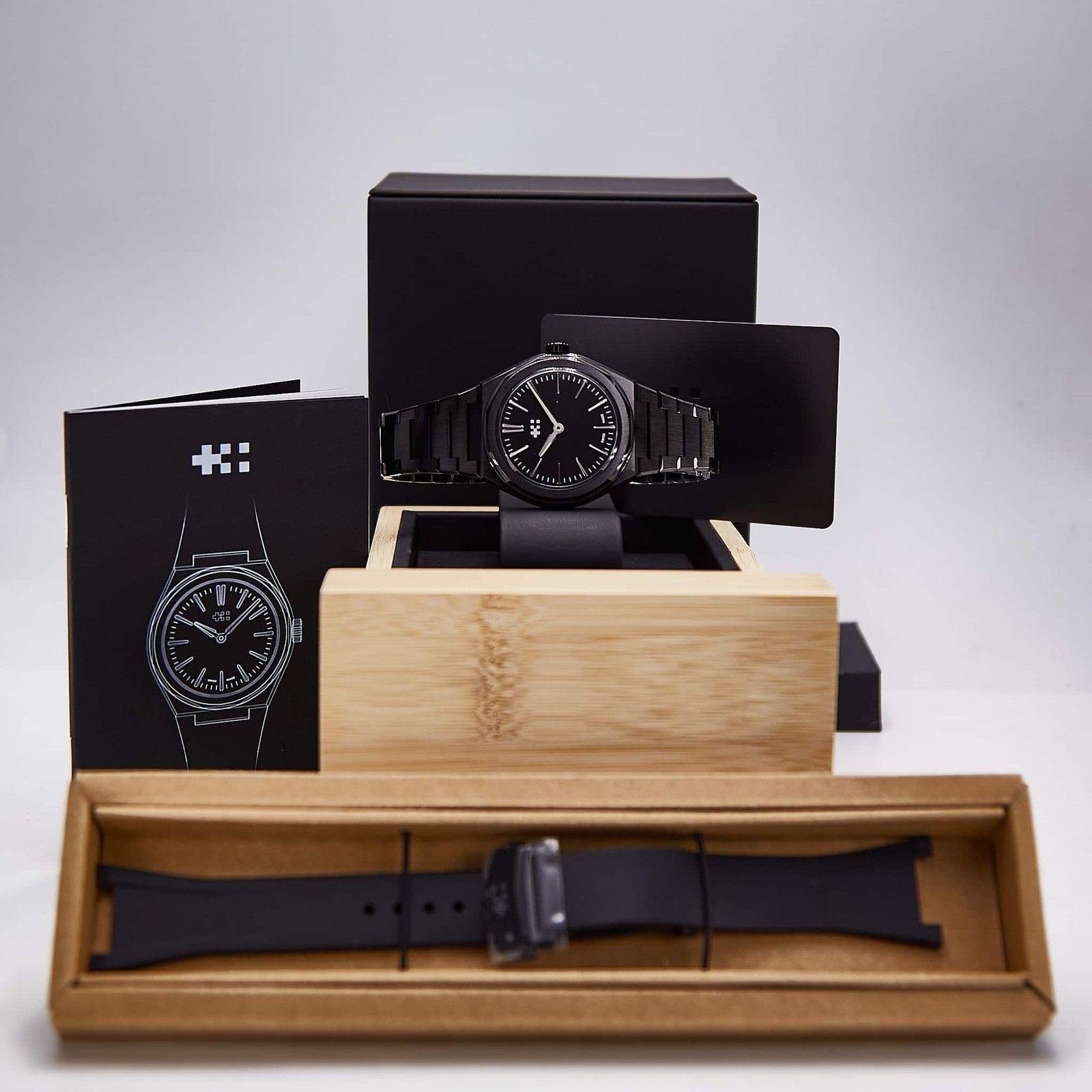 Christopher Ward Twelve 660 (C12-38H2H1-SK0K0-B0) image 5