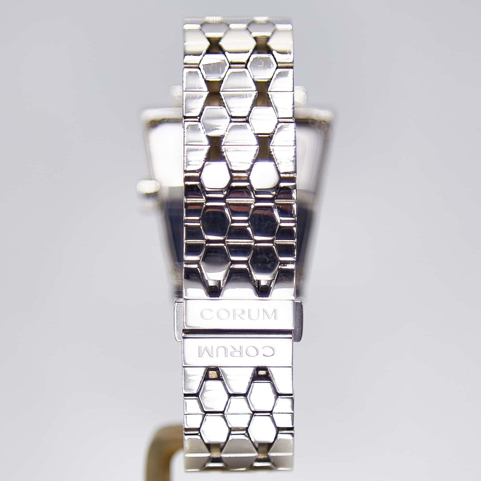 Corum Trapeze (105.404.47) image 3
